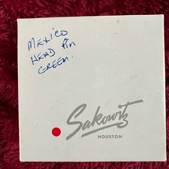 Mexican Head Brooch - Picture 11 of 11